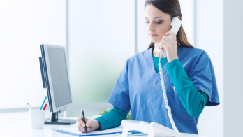 Efektifkah Menggunakan Nurse Call Dalam Memanggil Suster